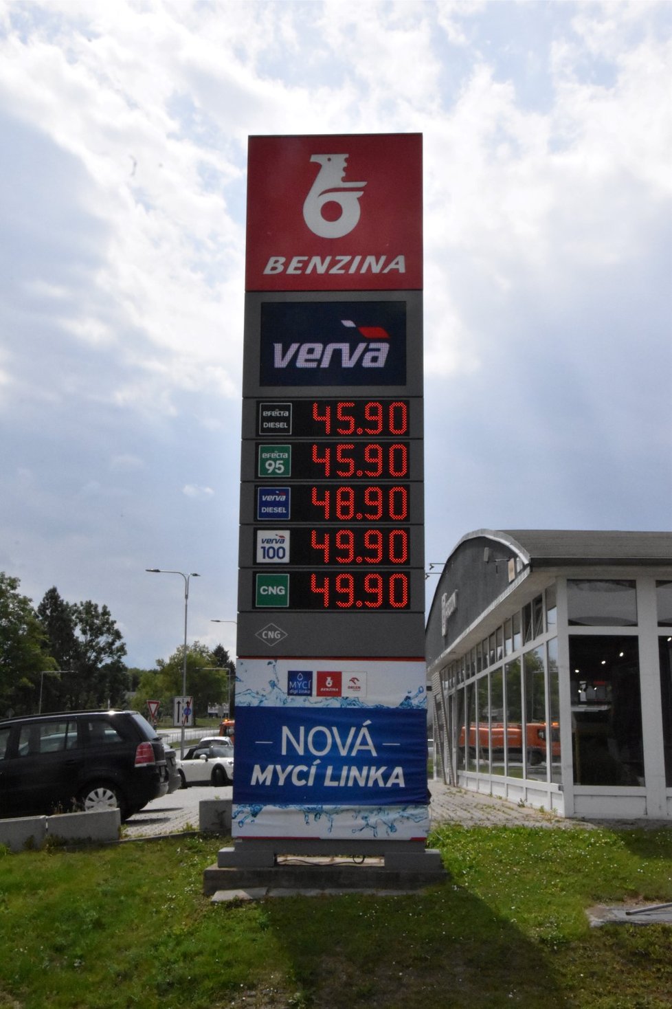 Ceny paliv v Olomouci 1. 6. 2022