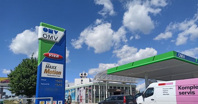 Cena pohonných hmot v Plzni 1.6.2022