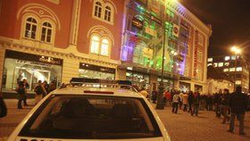 Střelba v Palladiu: Kriminalisté v noci našli mrtvou ženu