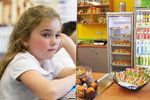 Pamlsková vyhláška omezuje prodej nezdravých potravin ve školních bufetech a automatech.