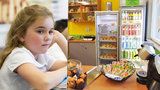 Pražské školy o pamlskové vyhlášce: „Děti chodí pro brambůrky do obchodů‚“ říkají ředitelé
