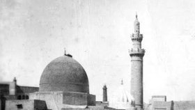 Mešita Nabí Džirdžís, historická fotografie