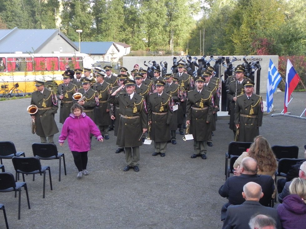 Ve Svatobořicích-Mistříně na Hodonínsku o víkendu otevřeli památník s muzeem, který připomíná válečný internační tábor pro příbuzné členů zahraničního protinacistického odboje.