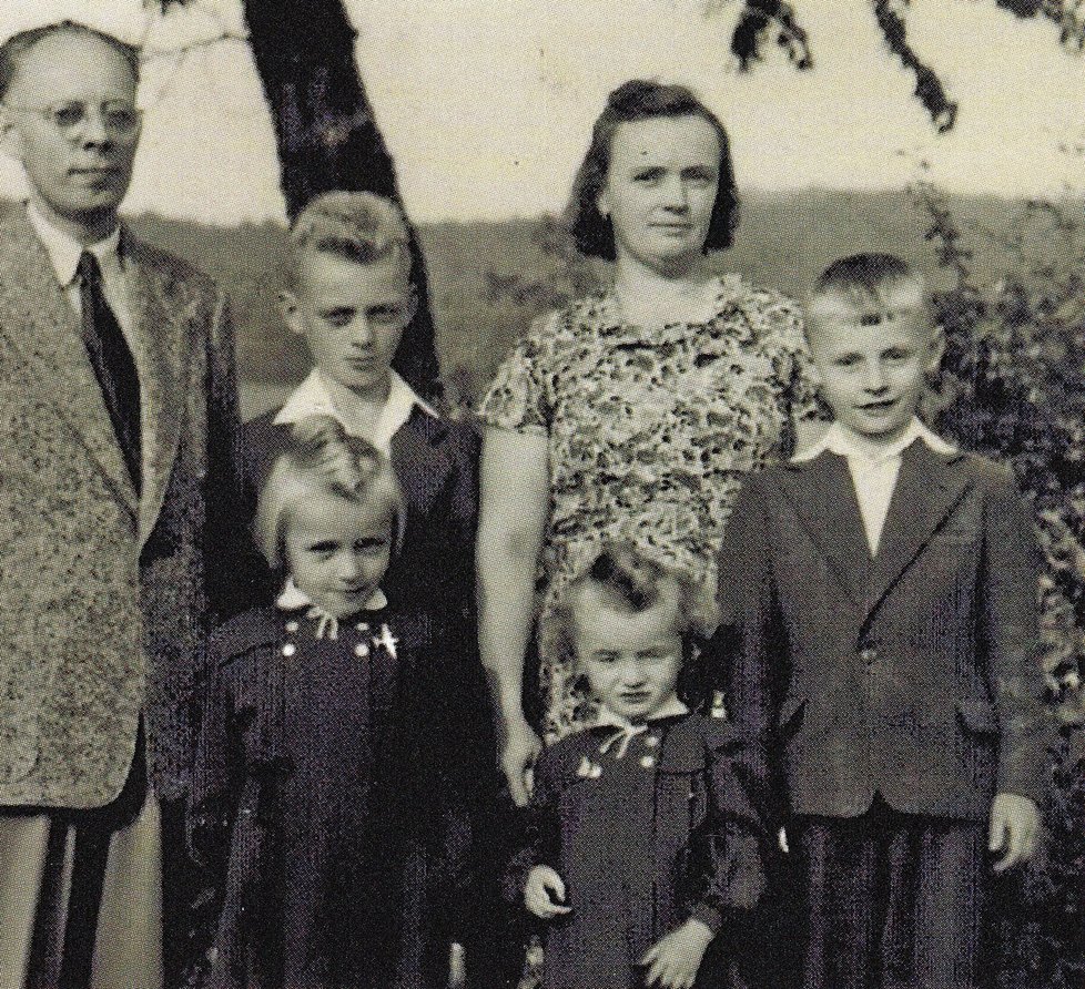 Helena Steblová s manželem Adamem a dětmi