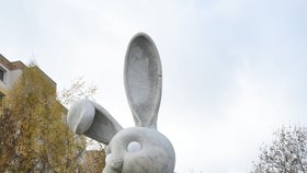 Socha králíka před dokončením