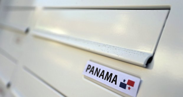 Jména v kauze Panama Papers jsou online, přibyli i Češi. Podívejte se na seznam