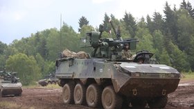 Do holdingu CSG patří i značka armádních obrněných vozidel Pandur.