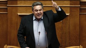 Řecký ministr obrany Panos Kammenos varoval před odchodem Řecka z eurozóny, který by mohl vyvolat odchod Španělska, Itálie a nakonec i Německa.