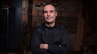 Baťu znovu nastartujeme. Chceme být synonymem pro boty, říká šéf společnosti Baťu znovu nastartujeme. Chceme být synonymem pro boty, říká šéf společnosti