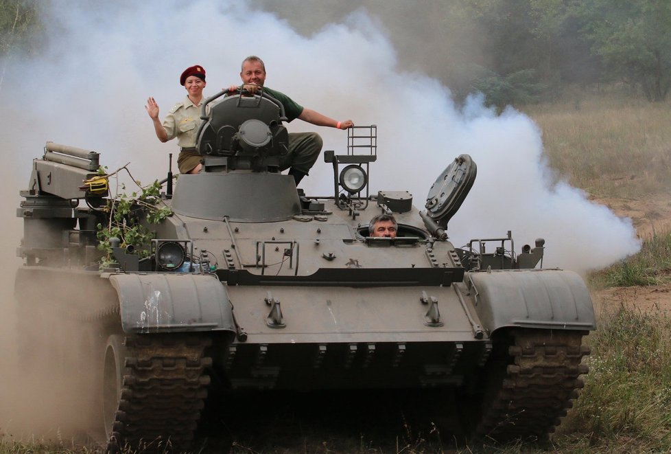 Vojenský den na Pánově představil hlavně vojenskou techniku bývalé československé armády. K vidění ale byly i zbraně a výbava německých vojáků z 2. světové války.