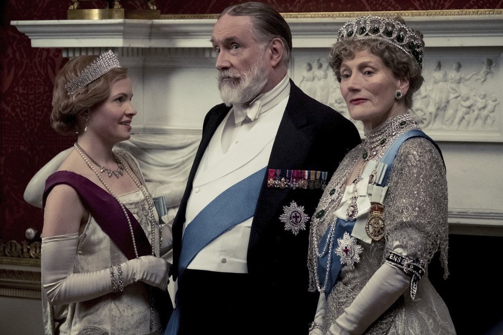 Panství Downton, jeden z nejslavnějších televizních seriálů moderní éry, dospěl k velkolepé závěrečné kapitole, která se odehrává od 12. září 2019 v kinech.