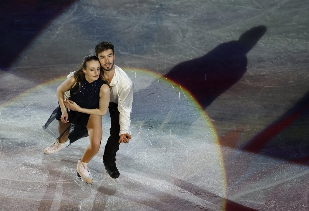 Držitelé světového rekordu v tancích na ledě Gabriella Papadakisová a Guillaume Cizeron z Francie