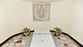 Tomb of the late Pope Benedict XVI (January 8, 2022)