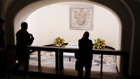 Hrobka zesnulého papeže Benedikta XVI. (8.1.2022)