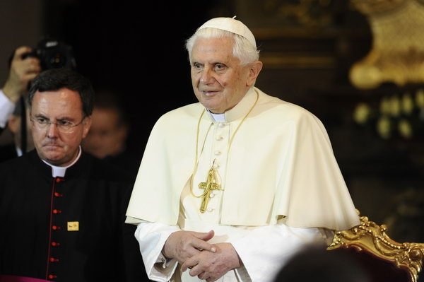 Papež Benedikt XVI. u Pražského Jezulátka