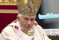 Blogování o Bohu: Papež má účet na Twitteru