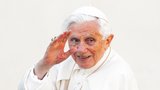 Skandály za života papeže Benedikta XVI.: Tutlání pedofilních zločinů, Hitlerjugend i krádeže ve Vatikánu 