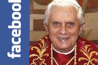 Papež Benedikt XVI. je online!