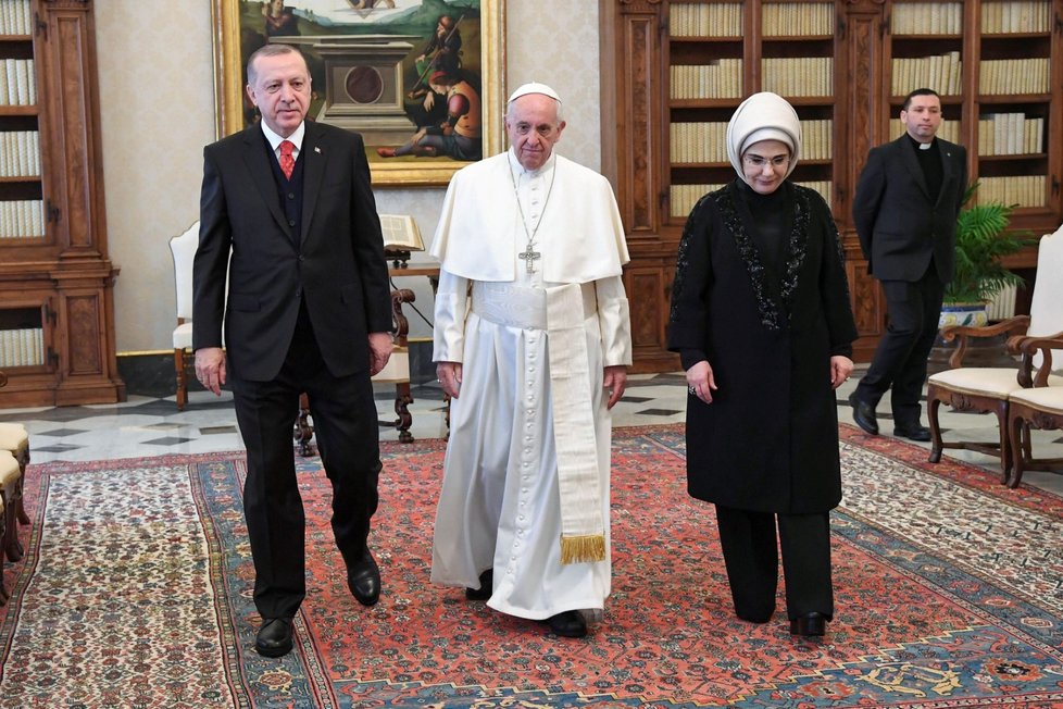 Papež ve Vatikánu přijal k audienci tureckého prezidenta Erdogana