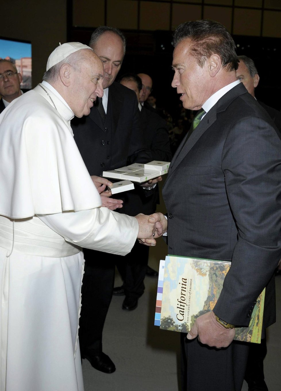 Arnold Schwarzenegger s papežem