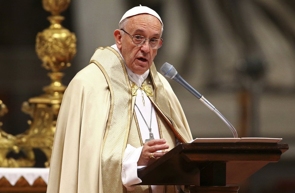 Papež František odsoudil růst nesnášenlivosti mezi rasami a náboženstvími.