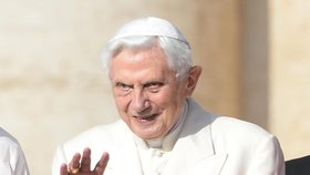 Benedikt XVI. abdikoval kvůli svému zdravotnímu stavu.