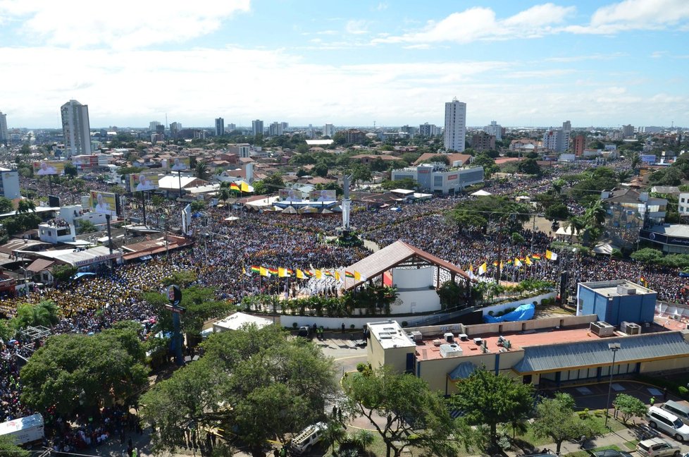 Papež František na jihoamerickém turné. Tentokrát v Bolívii