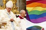 Papež František veřejně podpořil svatby gayů, popřel tak dosavadní postoj katolické církve
