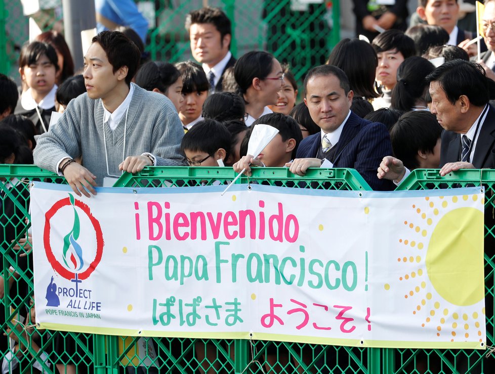 Papež František navštívil Japonsko, dočkal se vřelého přijetí (listopad 2019).