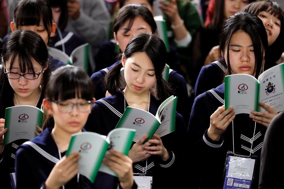 Papež František navštívil Japonsko, dočkal se vřelého přijetí (listopad 2019).