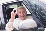 Papeže Františka propustili z nemocnice, kde se léčil se zánětem průdušek (1.4.2023)