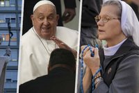 Papežovo chatrné zdraví: František nečekaně přijal návštěvy. Obavy má i jeho sestřenice