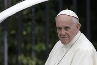 Papež František slaví osmdesátku. Mění pohled církve na sex i manželství