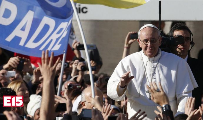 In Vaticano operano la corruzione e la lobby omosessuale, dice Papa Francesco