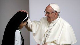 Papež zahájil setkání mladých, chce přiblížit církev mládeži