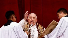Papež František: Potíže s dechem při vánočním poselství a výzva ke konci operace Izraele v Gaze