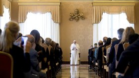 Papež František se zastal uprchlíků během setkání jezuitů ve Vatikánu (17. 9. 2016).