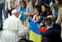 „Je to další světová válka.“ Papež František šokoval slovy o Ukrajině, chce jednat s Putinem