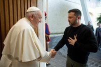 Dobrotivé gesto papeže Františka (†88): Ukrajině tajně koupil drony!