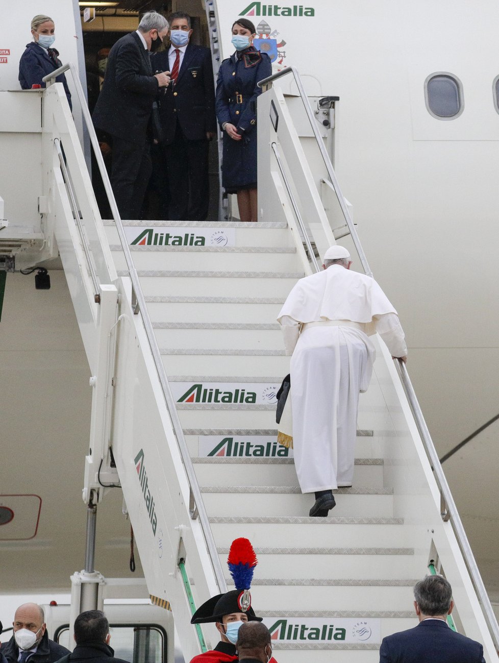 Papež František při zahájení své cesty do Iráku (5. 3. 2021)