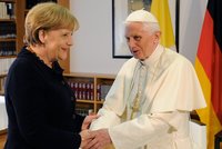 Papež po rezignaci: Do Německa se nevrátí, dožije v klášteře