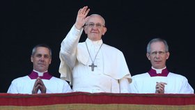 Papež v poselství vyzval k obnově dialogu, který by ukončil izraelsko-palestinský konflikt