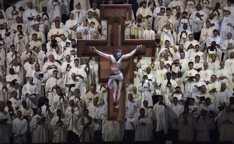 Papež vedl bohoslužbu v Madison Square Garden