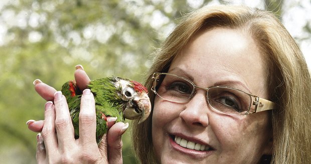 Anne se svou milovanou Arebou v době, kdy podstupovala chemoterapie