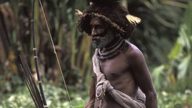 Ilustrační foto. Domorodec z Papuy - Nové Guiney zaútočil na Australana, protože mu nechtěl dát svou přítelkyni.