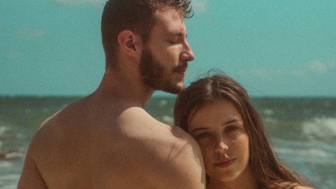 Proč nás lákají letní románky? Proč nás lákají letní románky?
