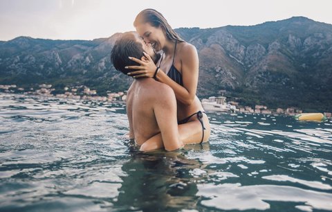 Ženy prozradily, jak se jim líbil sex ve vodě! A jaké měl následky?