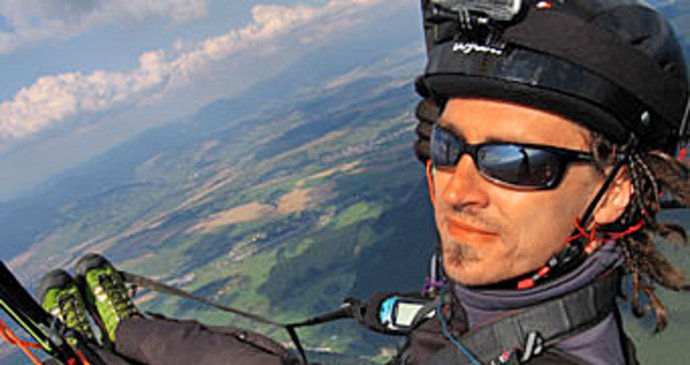 Pavol Šeliga patří mezi zkušení paraglidisty