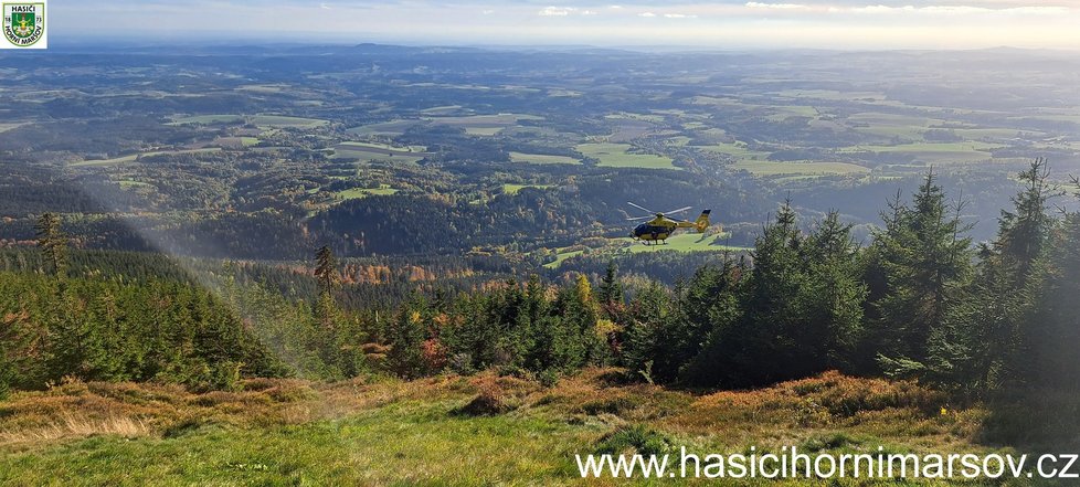 Záchrana paraglidistky v Krkonoších