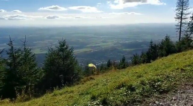 Záchrana paraglidistky v Krkonoších